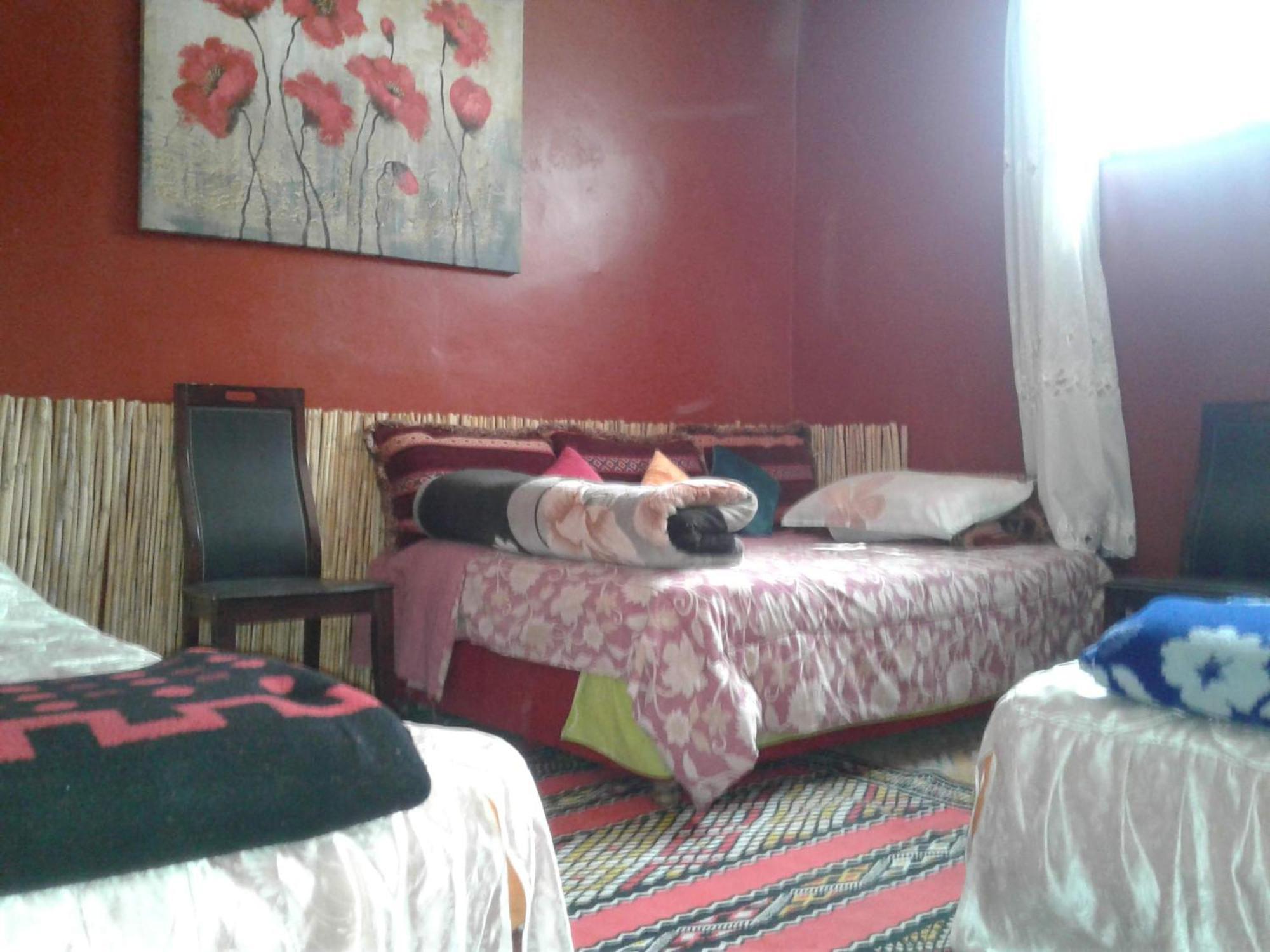 Maison D Hotes Tioute Chez Abdelmajid Екстер'єр фото